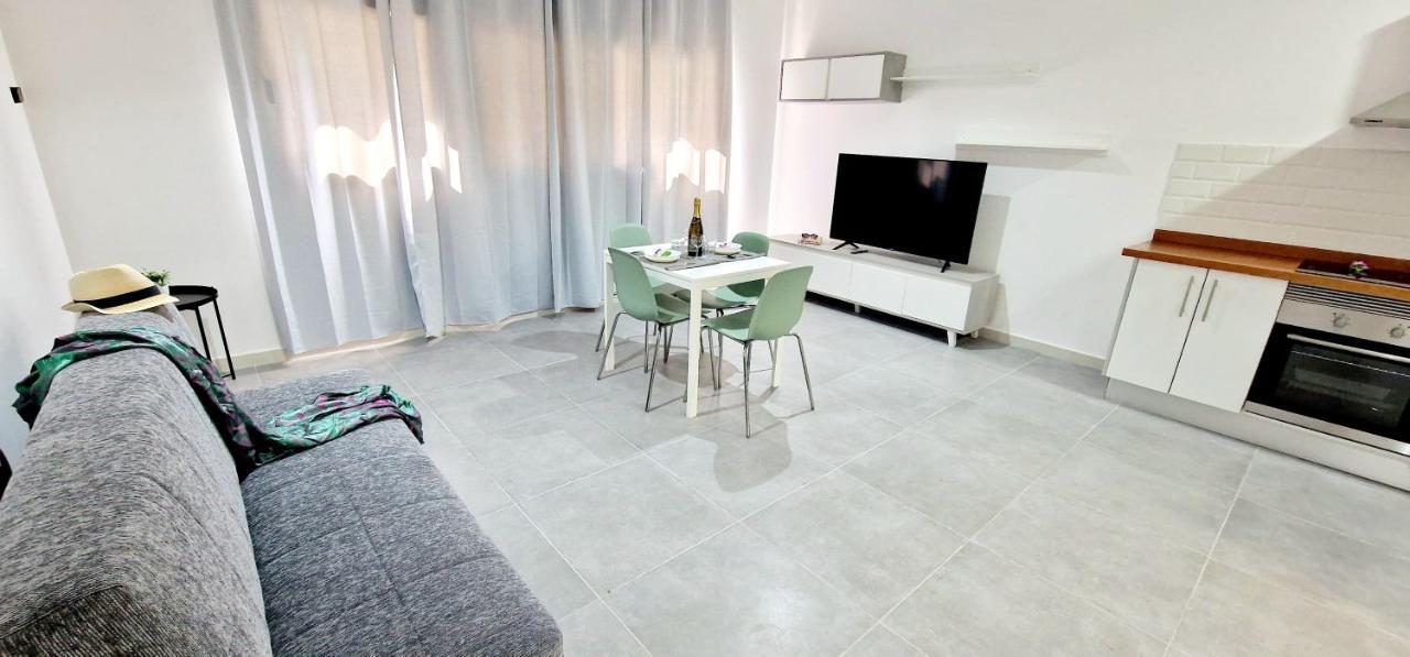 Apartamentos Playa San Juan & Wifi Free Guía de Isora Eksteriør billede