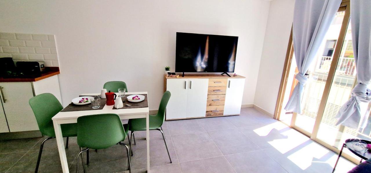 Apartamentos Playa San Juan & Wifi Free Guía de Isora Eksteriør billede