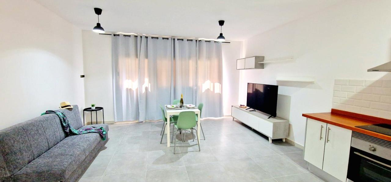 Apartamentos Playa San Juan & Wifi Free Guía de Isora Eksteriør billede